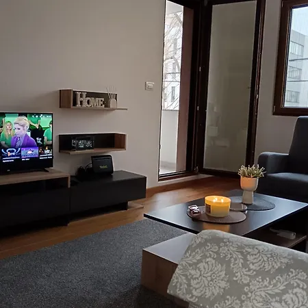 アパート Zemun ベオグラード